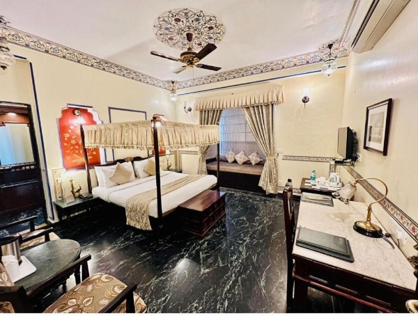 Umaid Mahal - A Heritage Style Boutique Hotel image 10